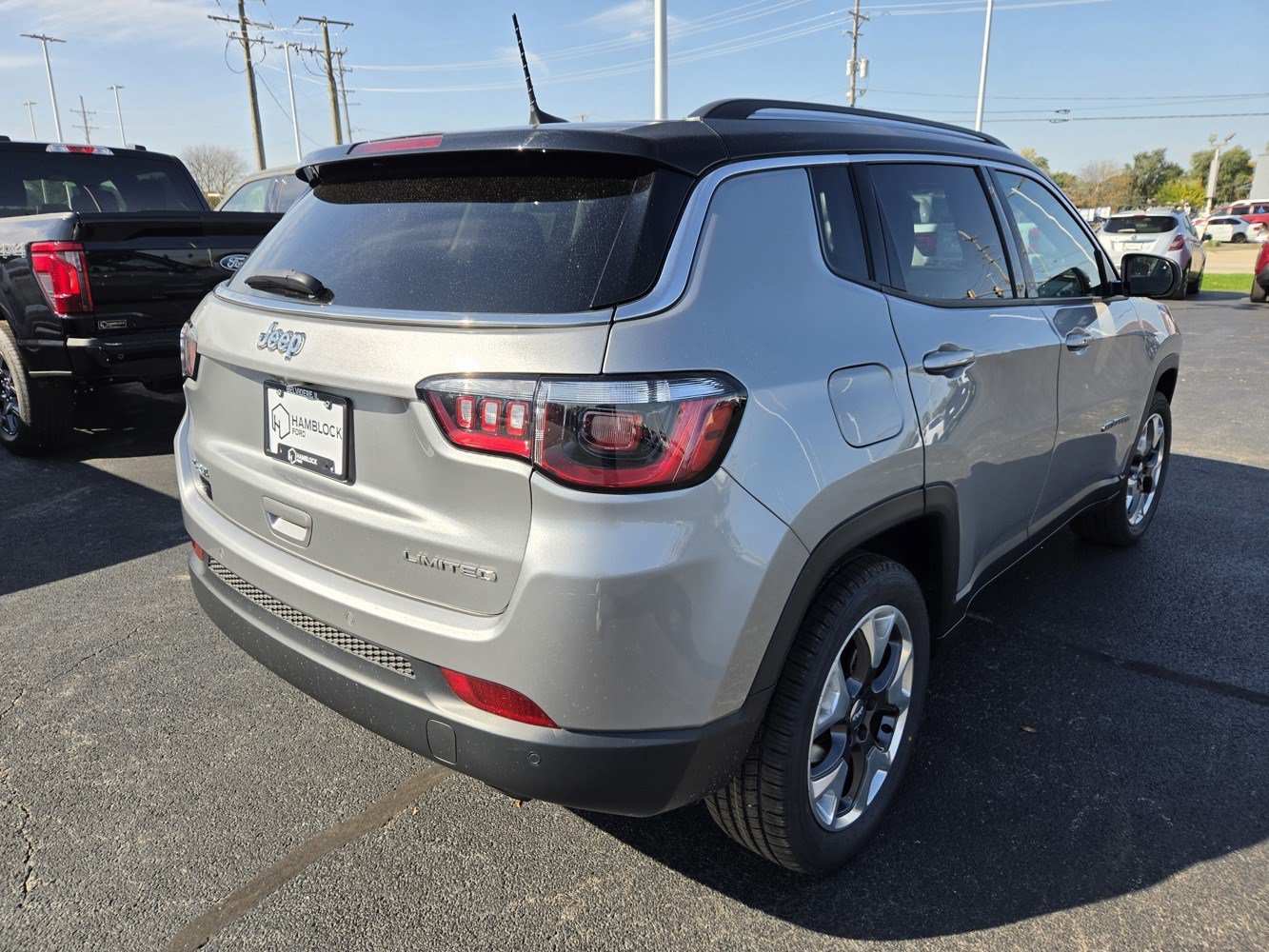Used 2021 Billet Silver Metallic Clearcoat Jeep Limited image 5