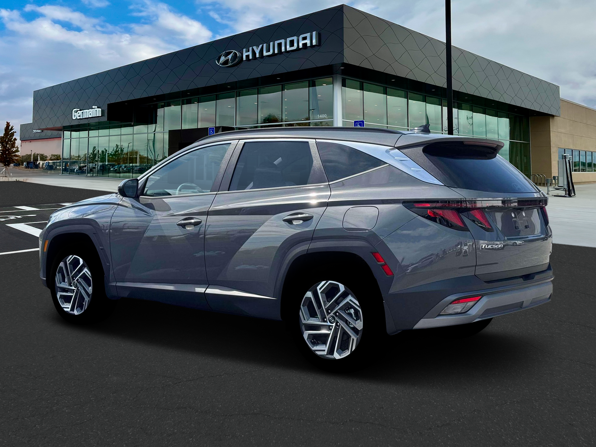 New 2026 Hampton Gray Hyundai SEL Plus AWD image 4