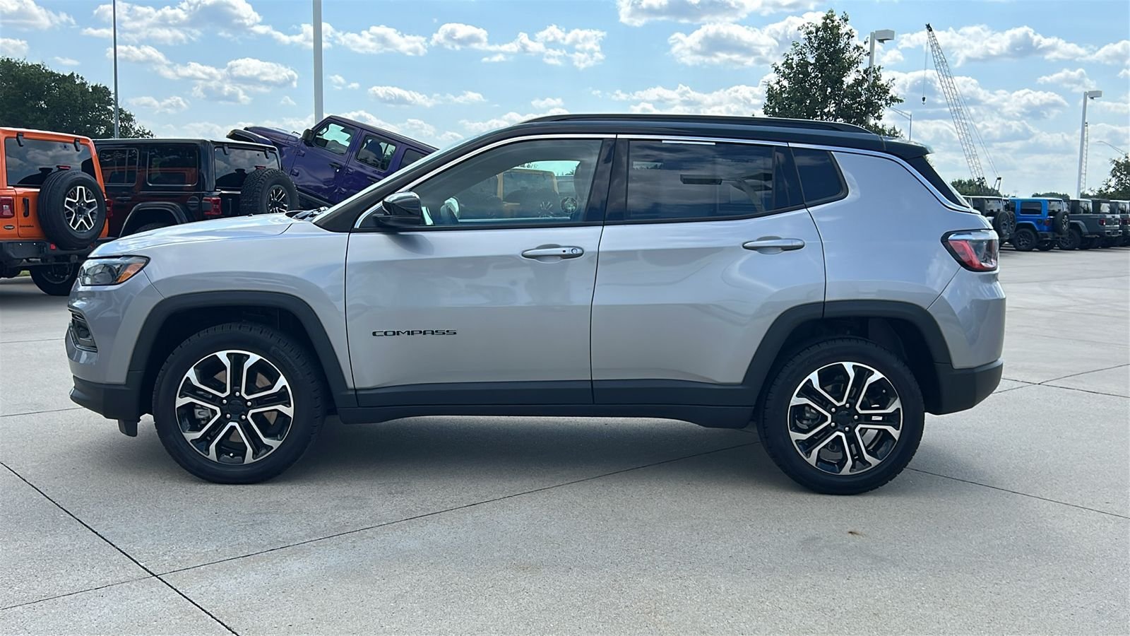 Certified Used 2023 Silver Jeep Limited image 7