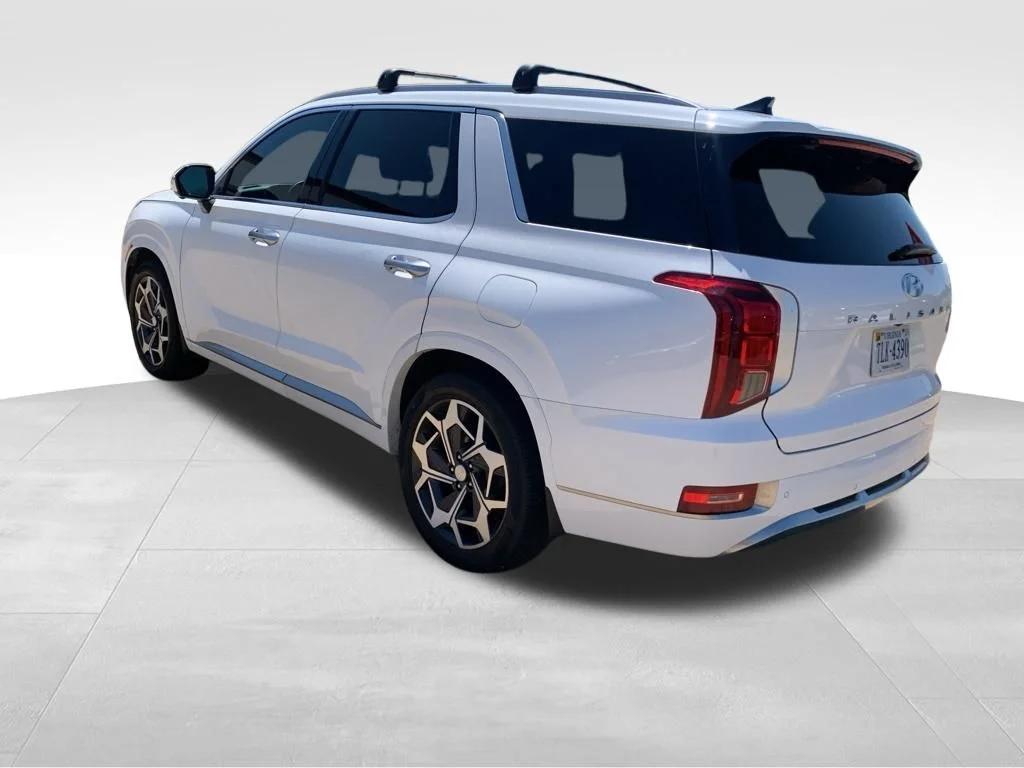 Used 2022 White Hyundai Calligraphy image 21