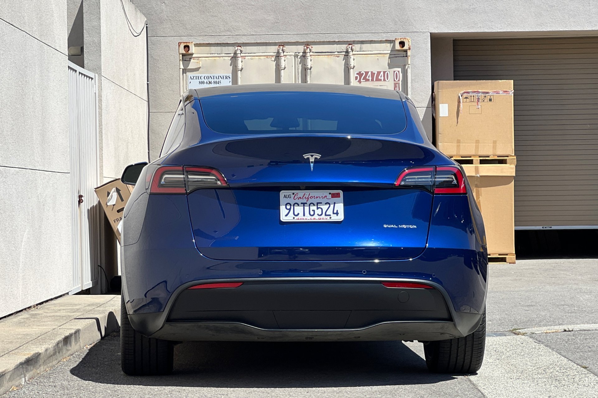 Used 2022 Deep Blue Metallic Tesla Long Range image 7