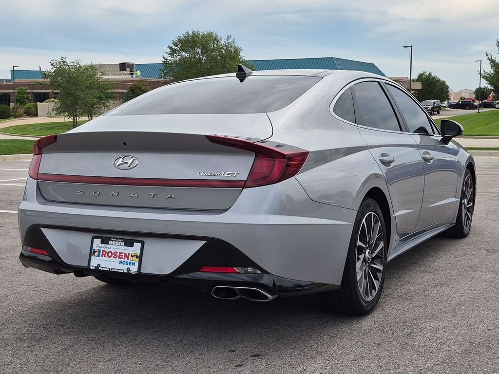 Used 2023 Silver Hyundai Limited image 7