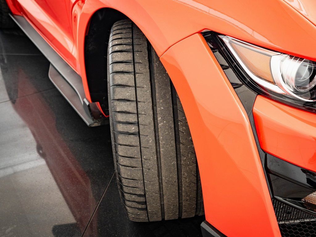 Used 2022 Orange Ford Shelby GT500 image 38