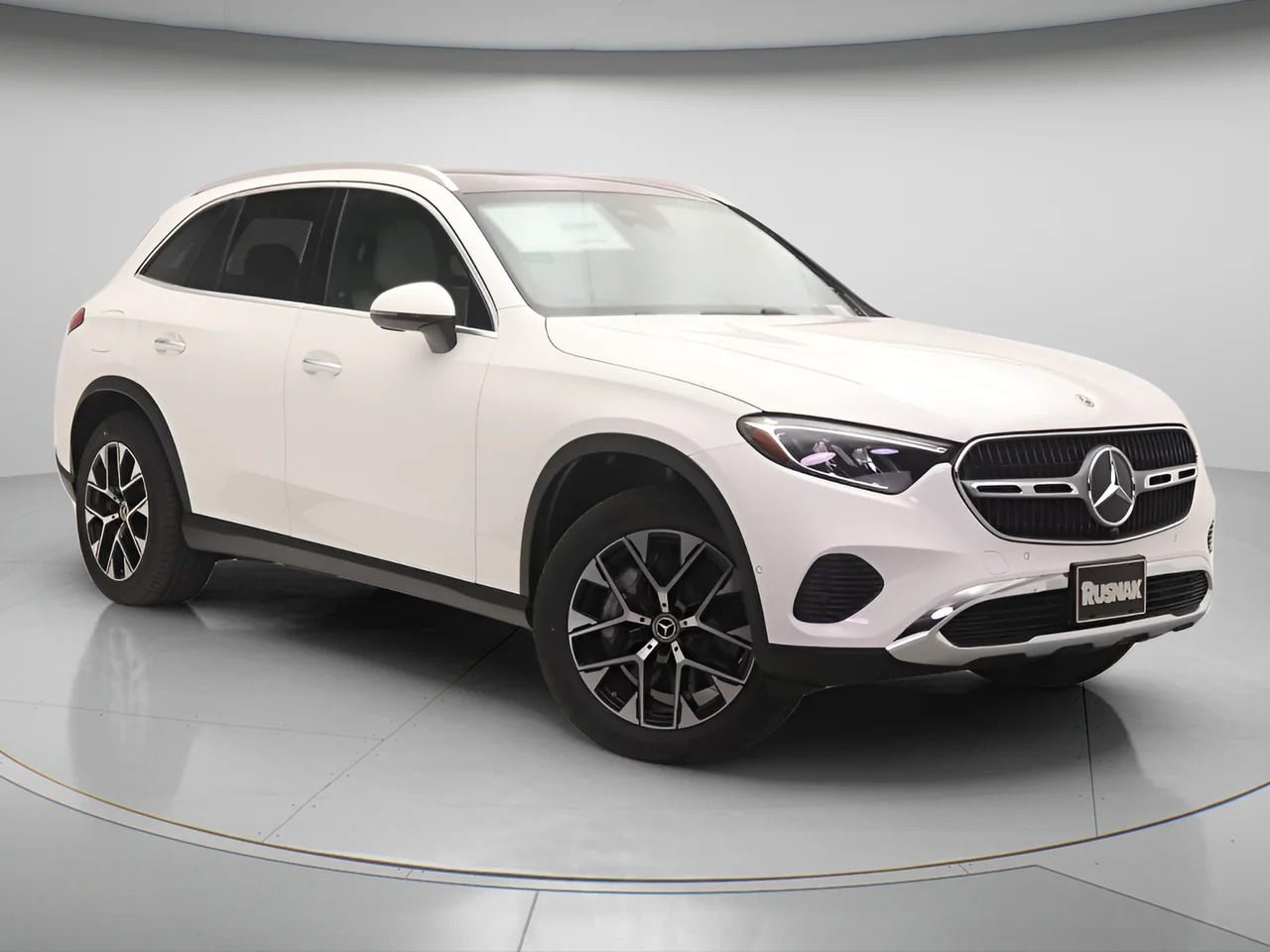 2026 Mercedes-Benz GLC GLC 350e 4MATIC's photo