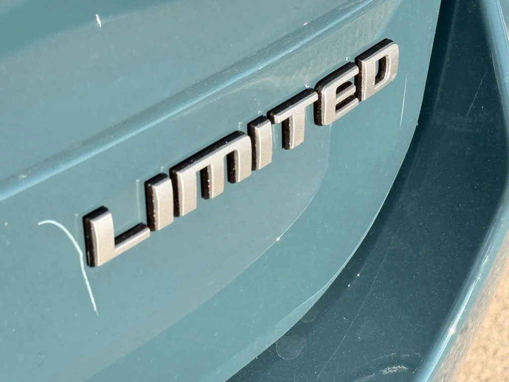 New 2026 Steel Blue Exterior Paint Jeep Limited image 35