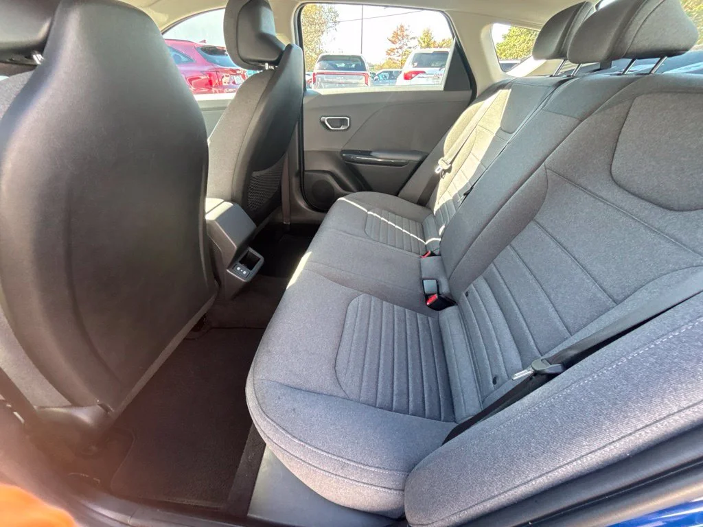Used 2025 Blue Kia EX image 17