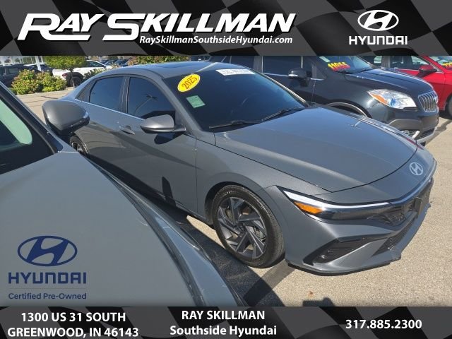 Certified Used 2025 Gray Hyundai SEL Convenience image 1