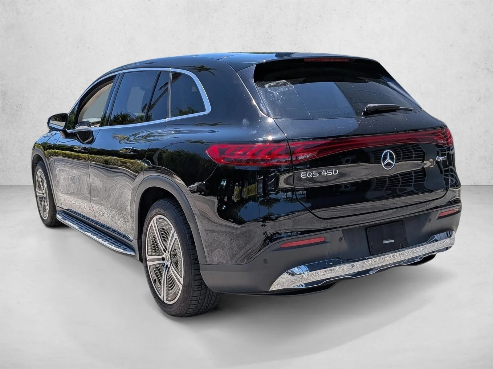Used 2023 Obsidian Black Metallic Mercedes-Benz EQS 450 image 7