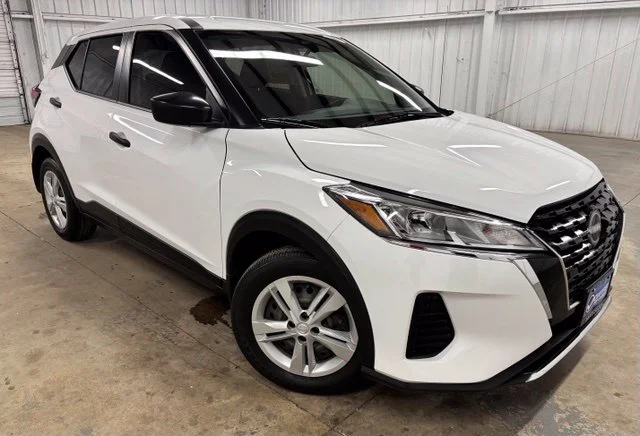 2023 Nissan Kicks S