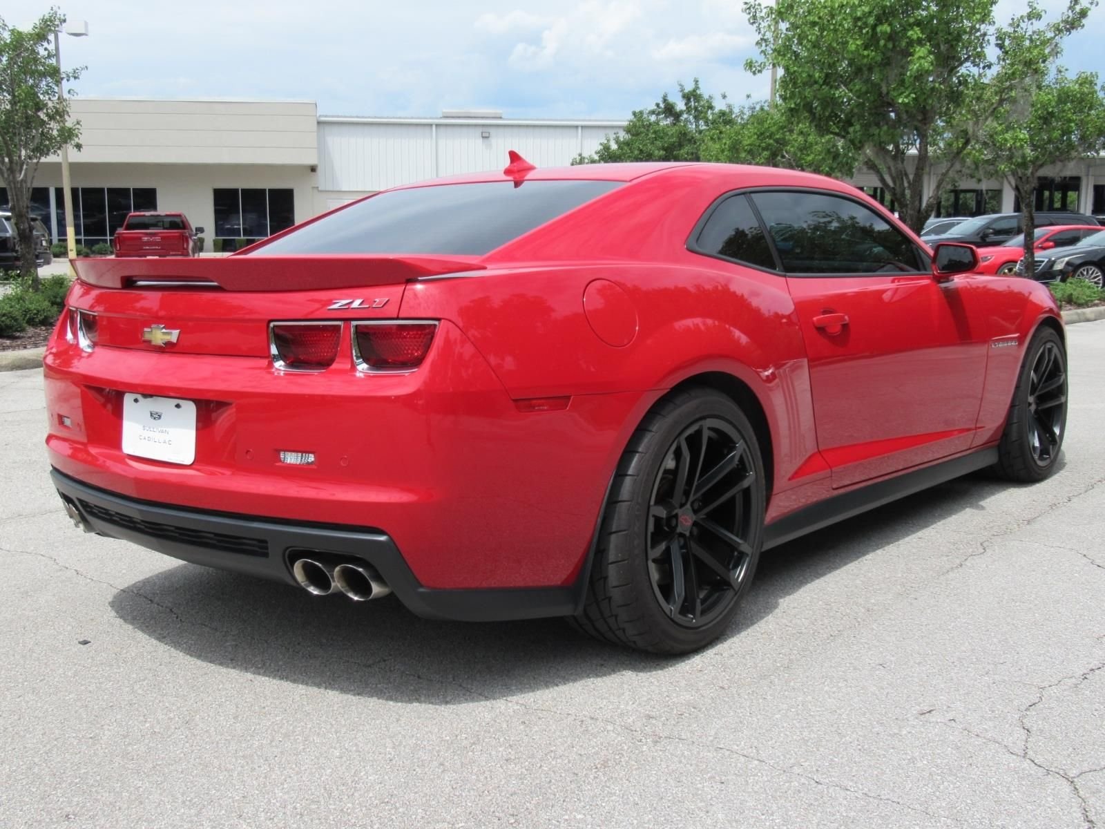 Used 2013 Red Chevrolet ZL1 image 6