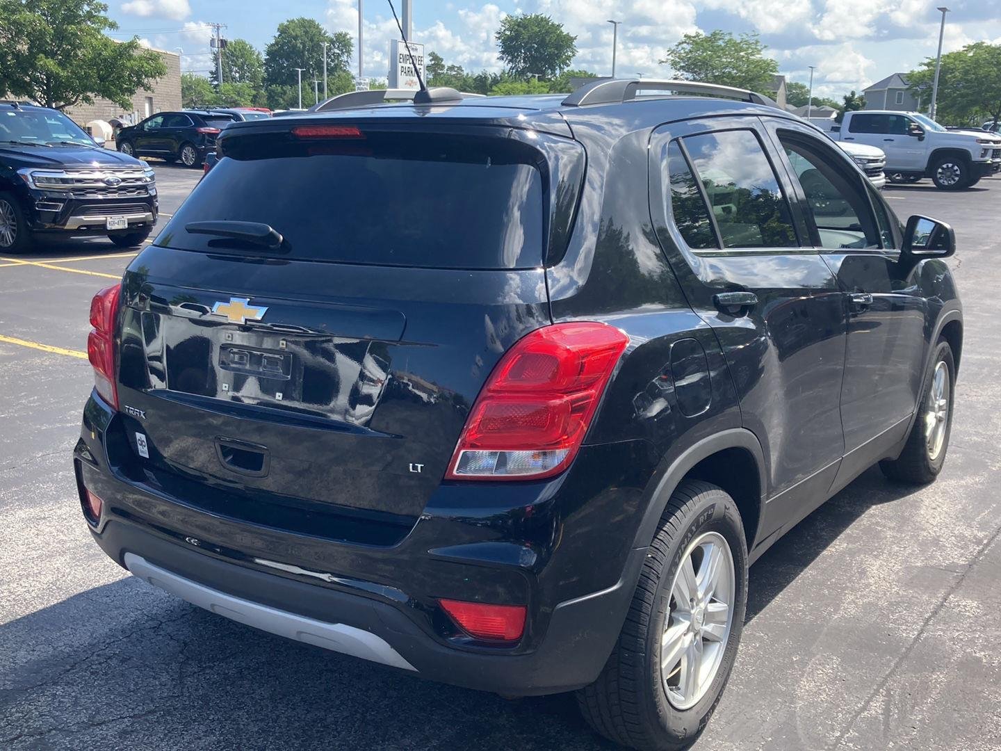 Used 2019 MOSAIC BLACK METALLIC Chevrolet LT image 7
