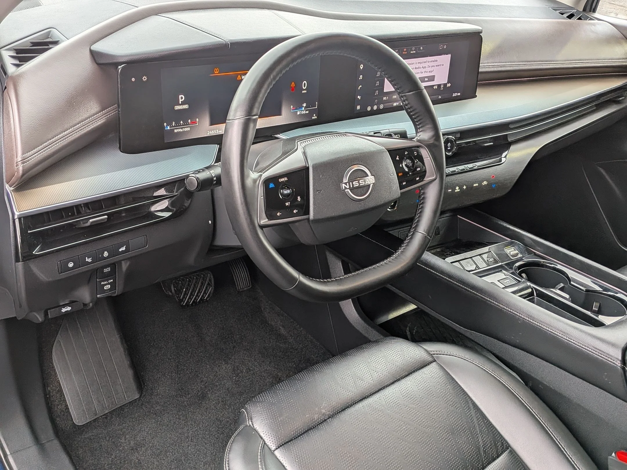 Used 2025 Deep Ocean Blue Pearl Nissan Platinum image 10