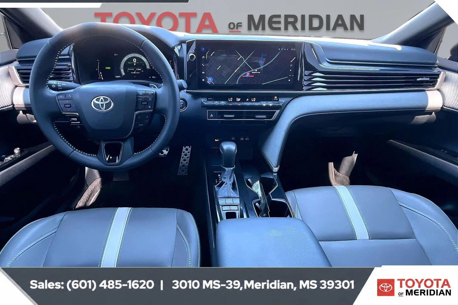 Used 2025 Underground Toyota SE image 13