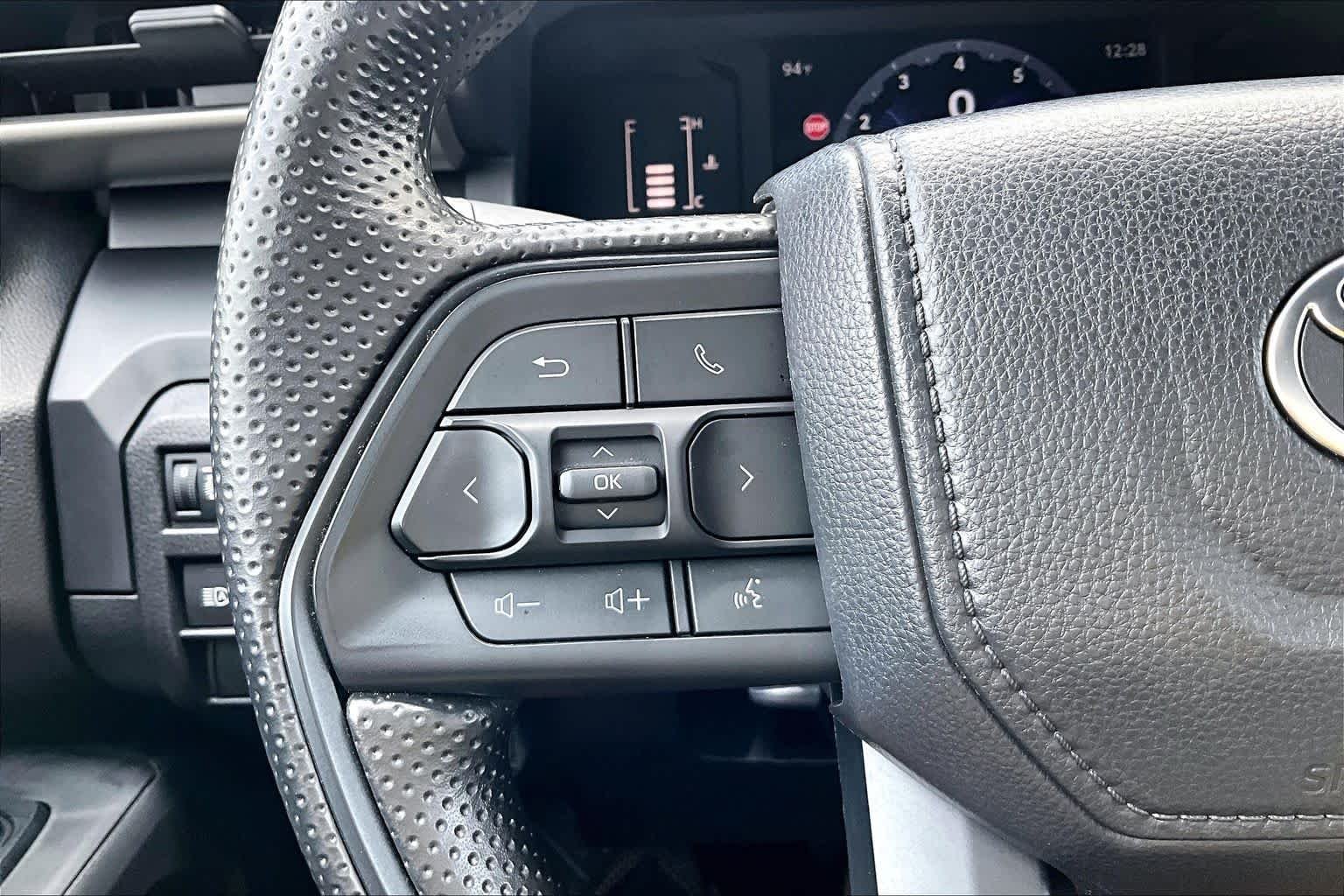 Used 2025 Ice Cap Toyota SR image 22