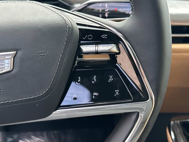 2025 Cadillac Escalade IQ Luxury 2 - Photo 6