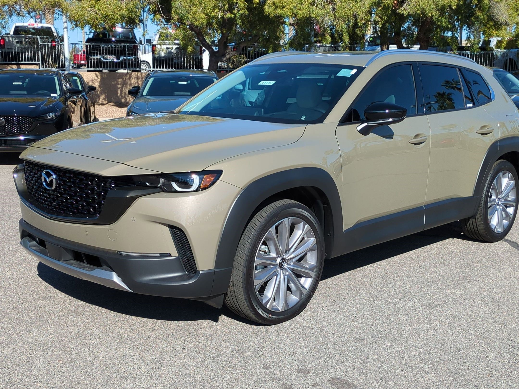 2026 Mazda CX-50 Premium Plus - Photo 13