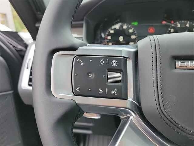 New 2024 Santorini Black Land Rover Metropolitan Edition image 25