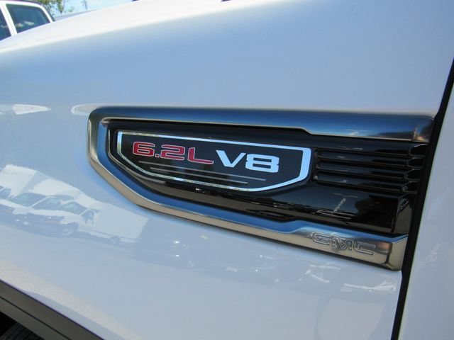 2026 GMC Sierra 1500 AT4 - Photo 9