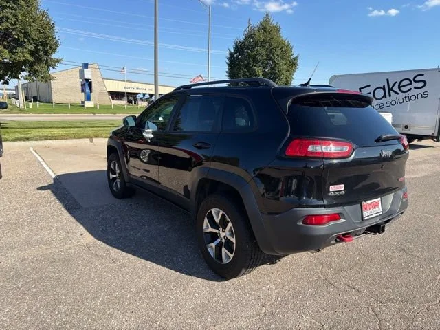 Used 2015 Jeep Cherokee Trailhawk with VIN 1C4PJMBS6FW687735 for sale in Kearney, NE