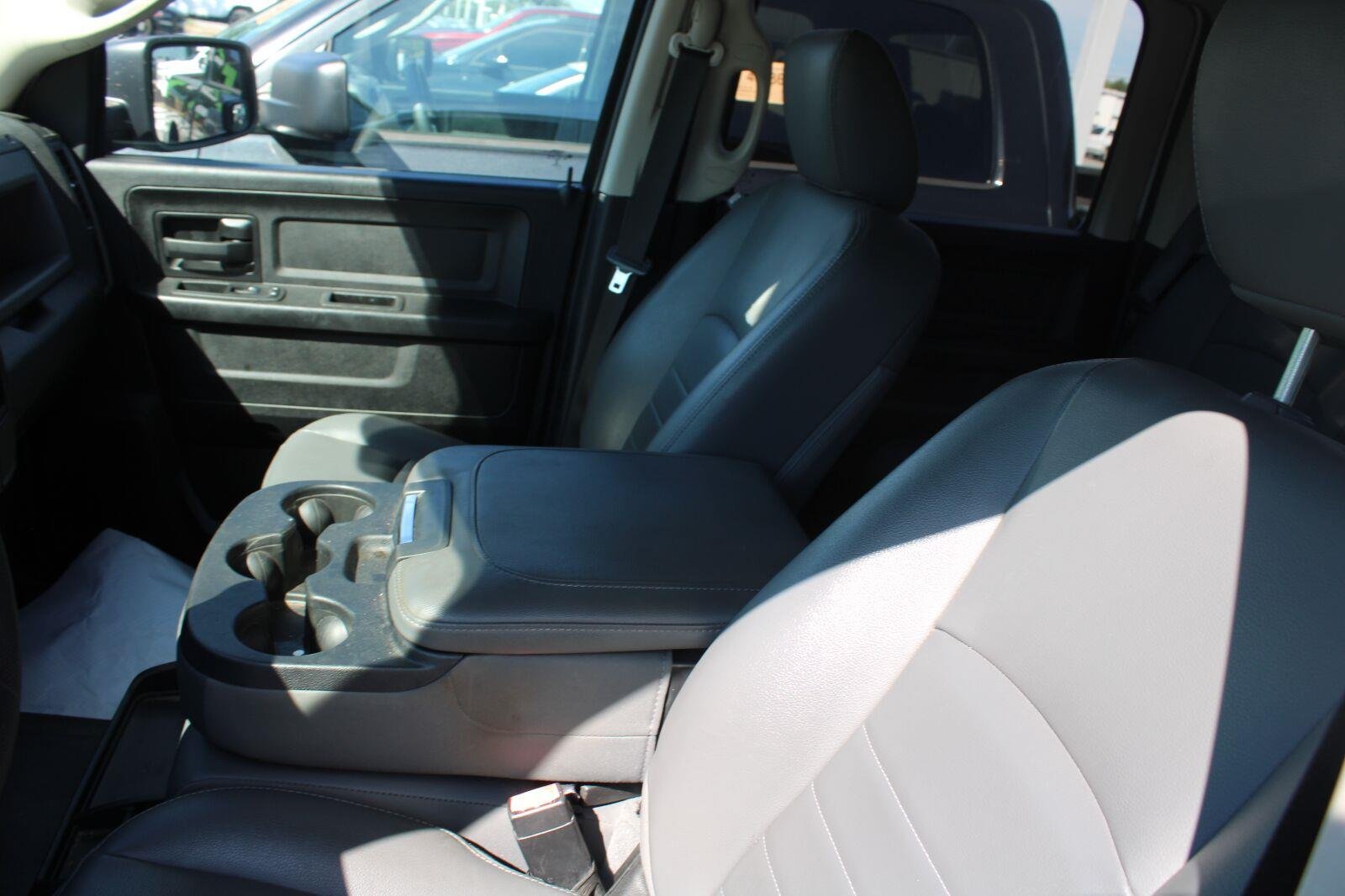 Used 2018 Bright White Clearcoat Ram Tradesman image 8
