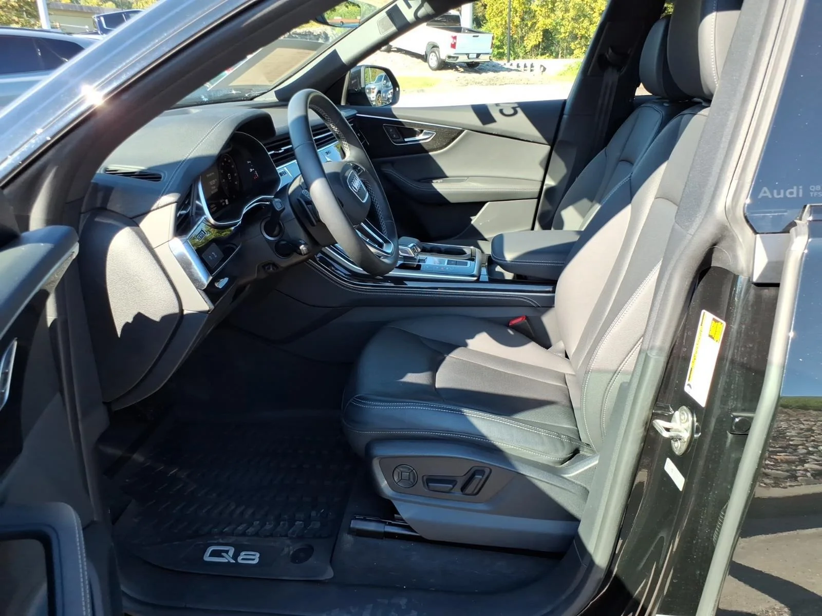 Certified Used 2025 Mythos Black Metallic Audi Premium Plus image 12