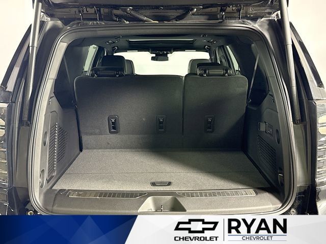 2026 Chevrolet Suburban Premier - Photo 28