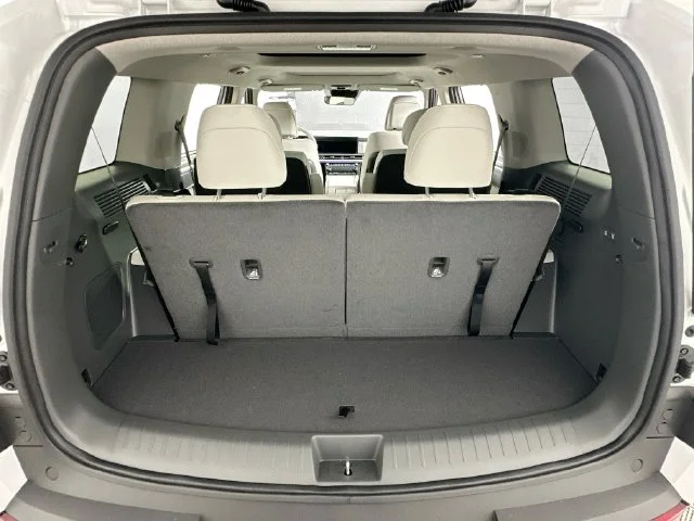 New 2026 White Hyundai Limited image 23