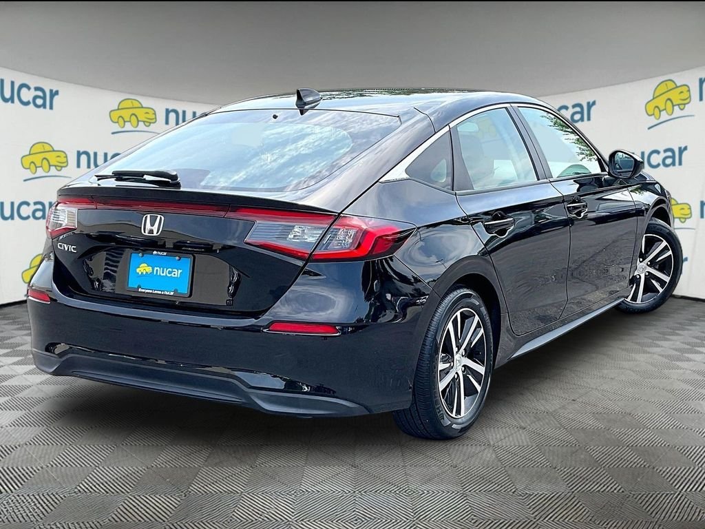 Used 2023 Black Honda LX image 6