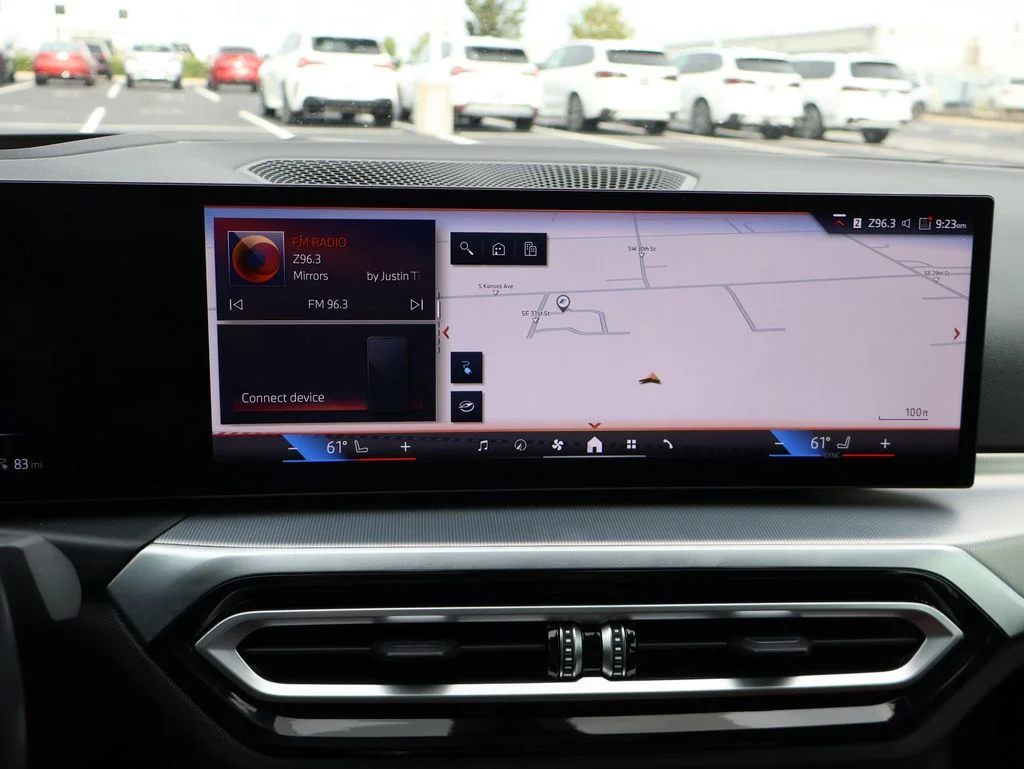 Used 2024 Jet Black BMW eDrive35 image 25