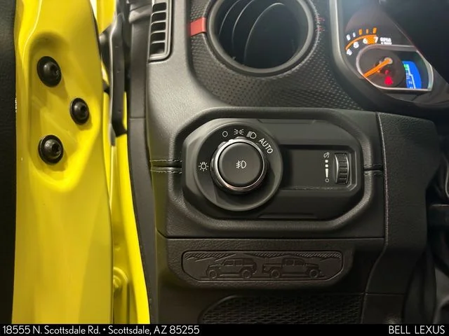 Used 2024  Jeep Rubicon 392 image 17
