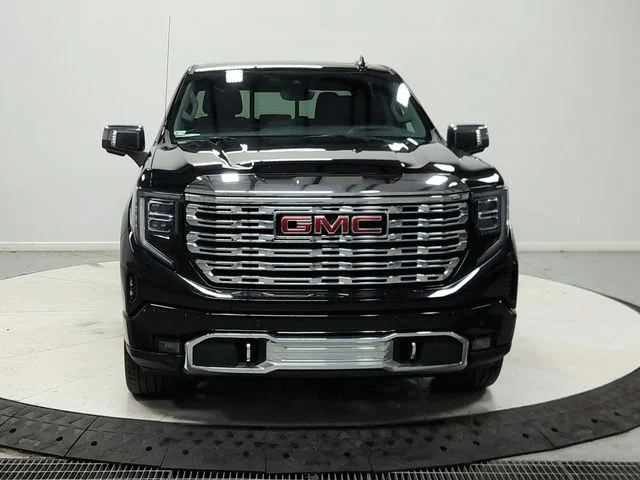 Used 2023 Black GMC Denali image 3