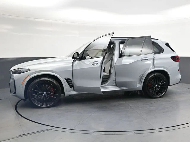 Used 2026 Gray BMW xDrive40i image 37