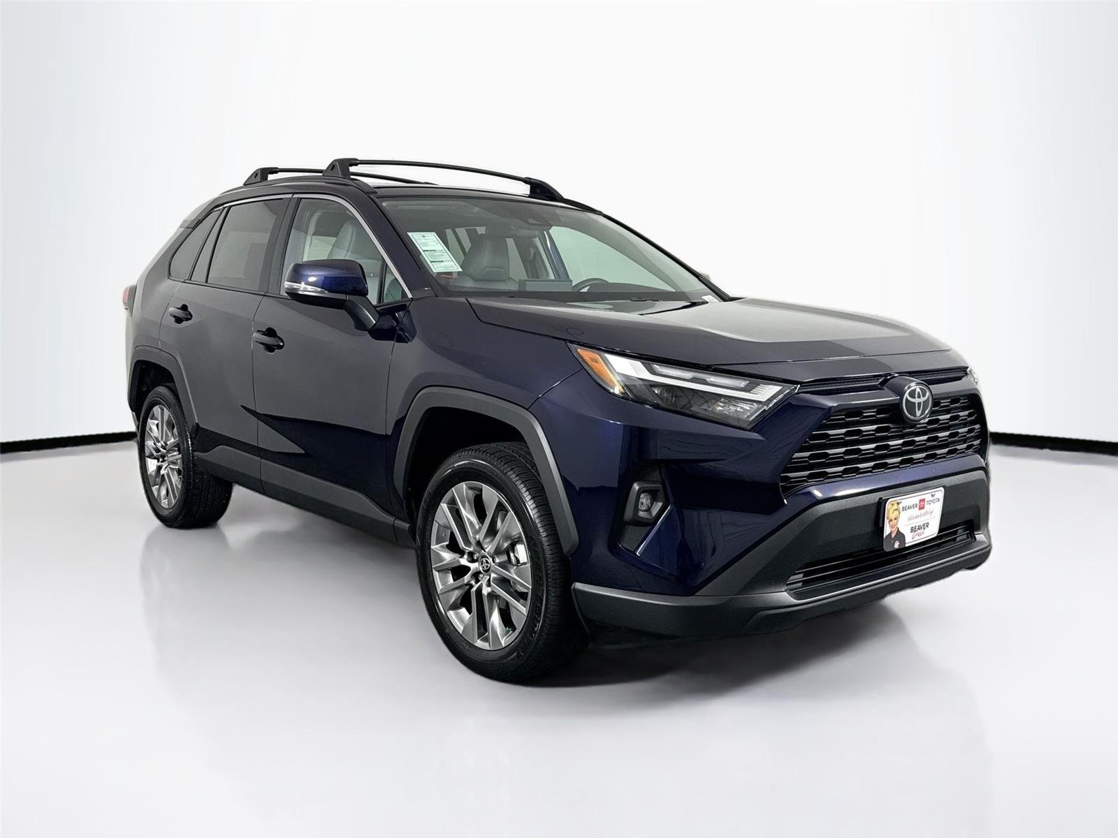 Certified Used 2025 Blueprint Toyota XLE Premium image 9