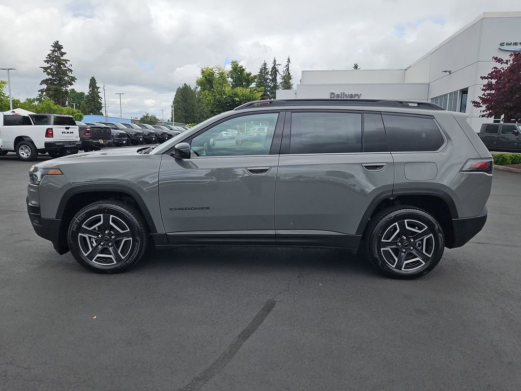 New 2026 Sting-Gray Clear-Coat Exterior Paint Jeep Laredo image 3