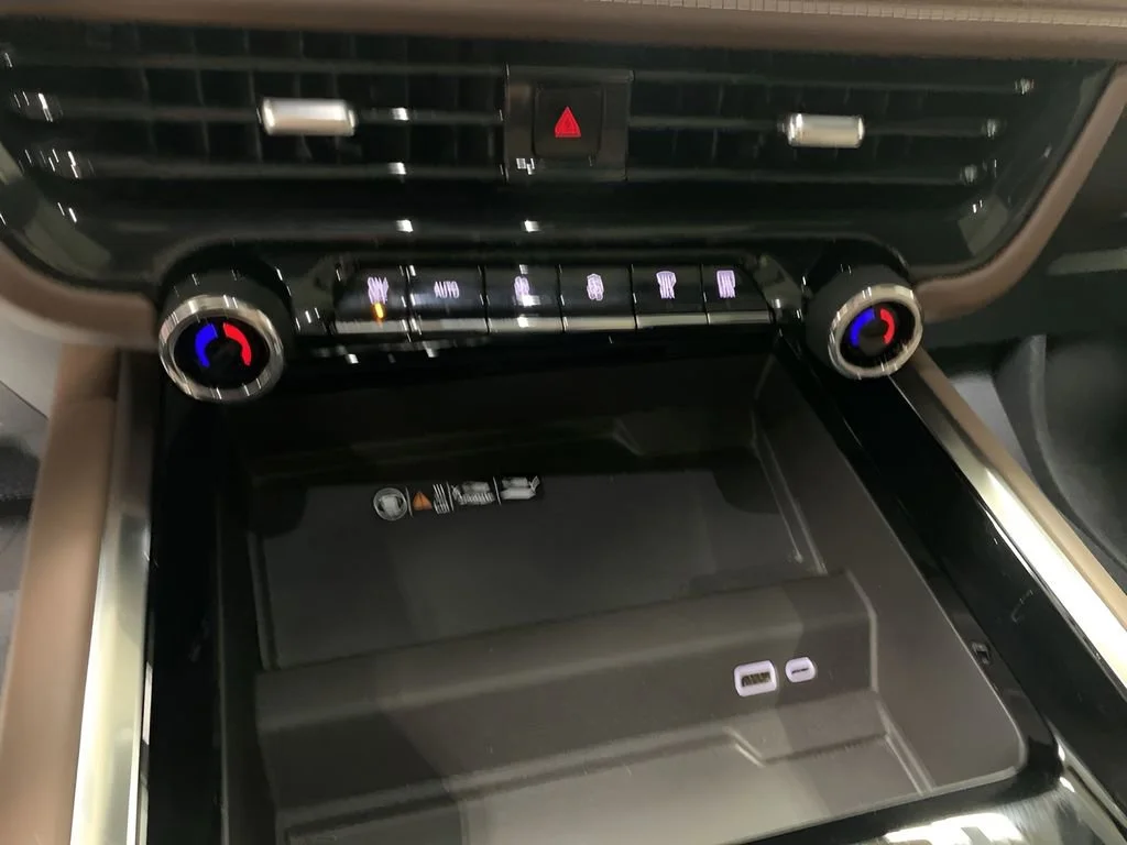 2025 Chevrolet Tahoe High Country - Photo 37