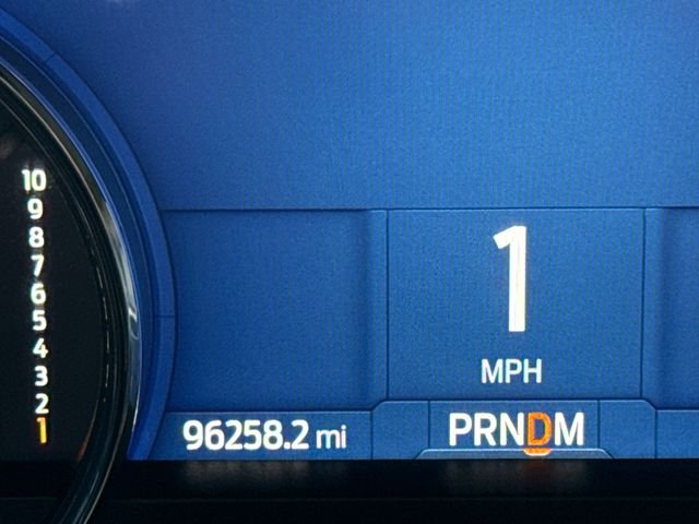 Used 2022 Gray Ford XLT image 30