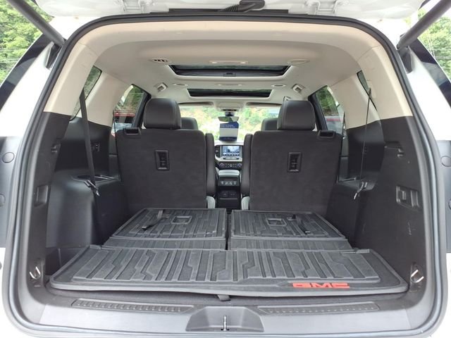Used 2021 White GMC Denali image 12