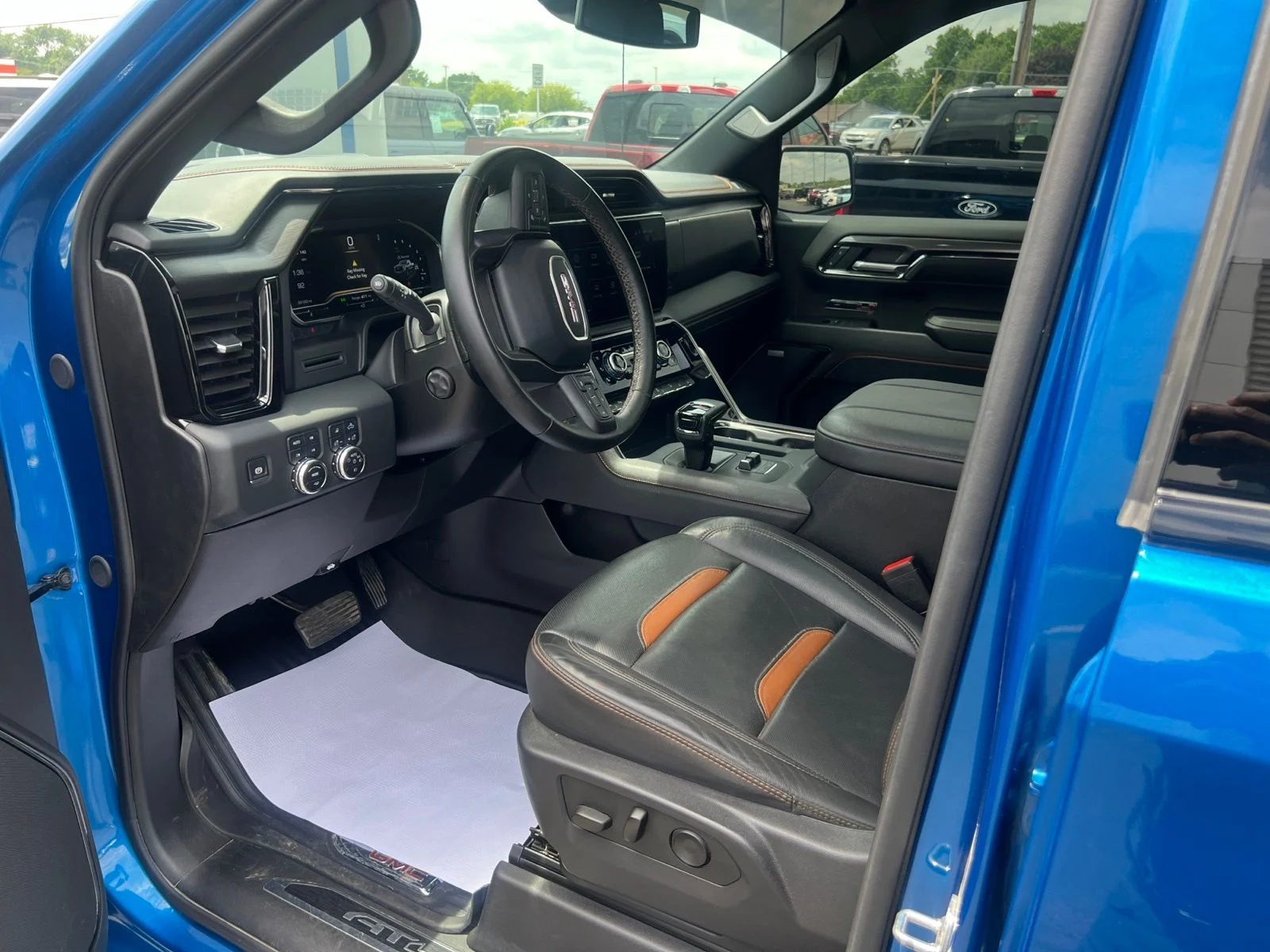 Used 2024 Blue Metallic GMC AT4 image 22