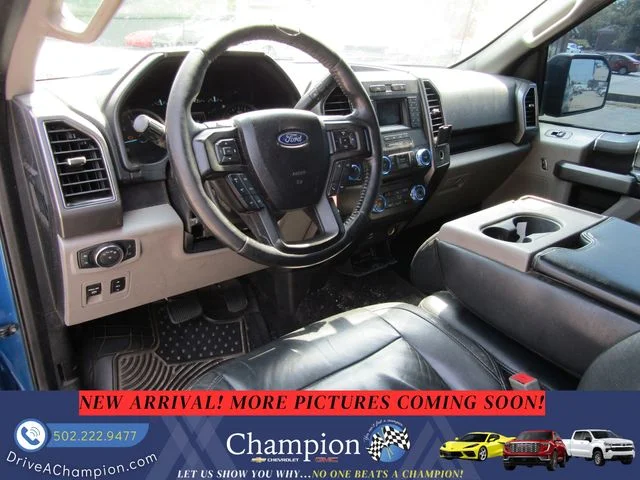 Used 2018 Blue Ford XLT image 13