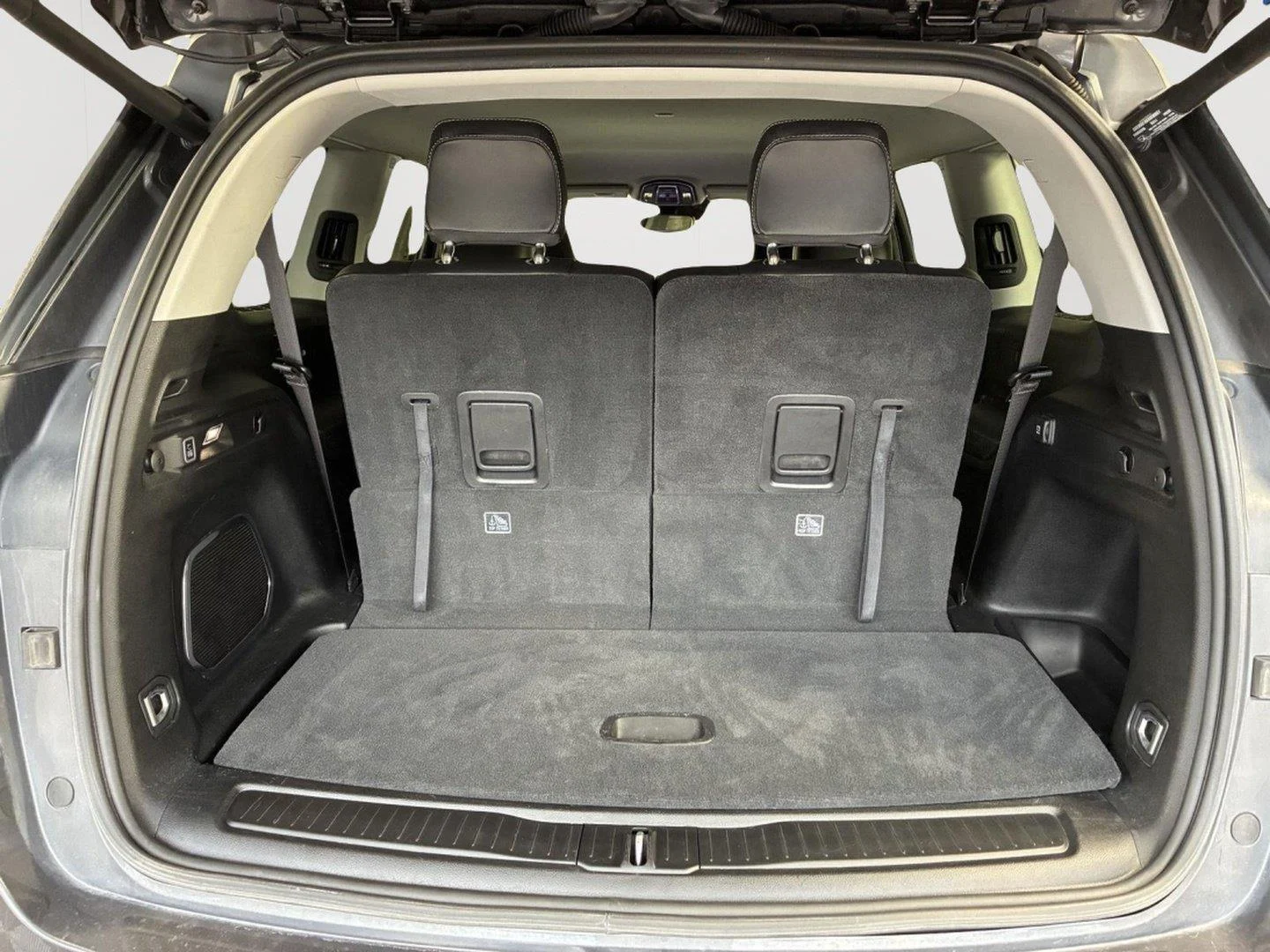 Used 2022 Baltic Gray Metallic Clearcoat Jeep Limited image 10