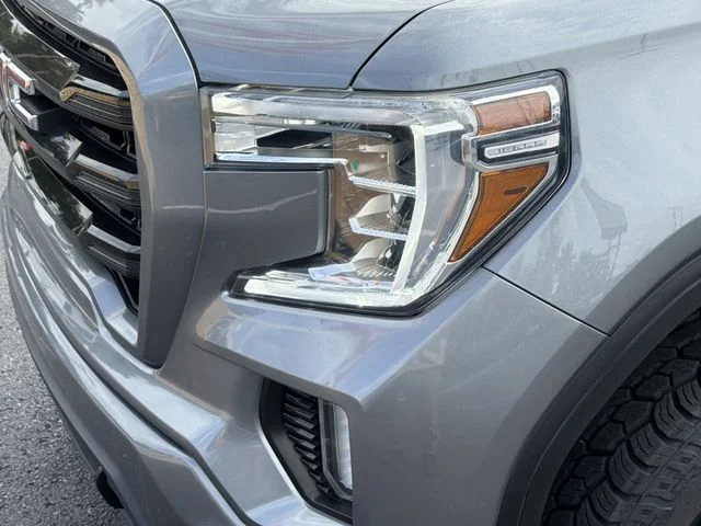 Used 2021 Gray GMC Elevation image 8