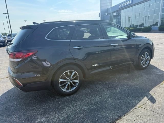 Used 2019 Becketts Black Hyundai SE image 3
