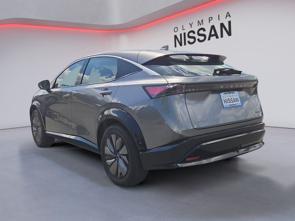 Used 2024 Gray Nissan ENGAGE image 4