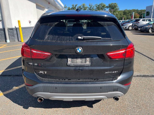 Used 2018 Jet Black BMW xDrive28i image 4