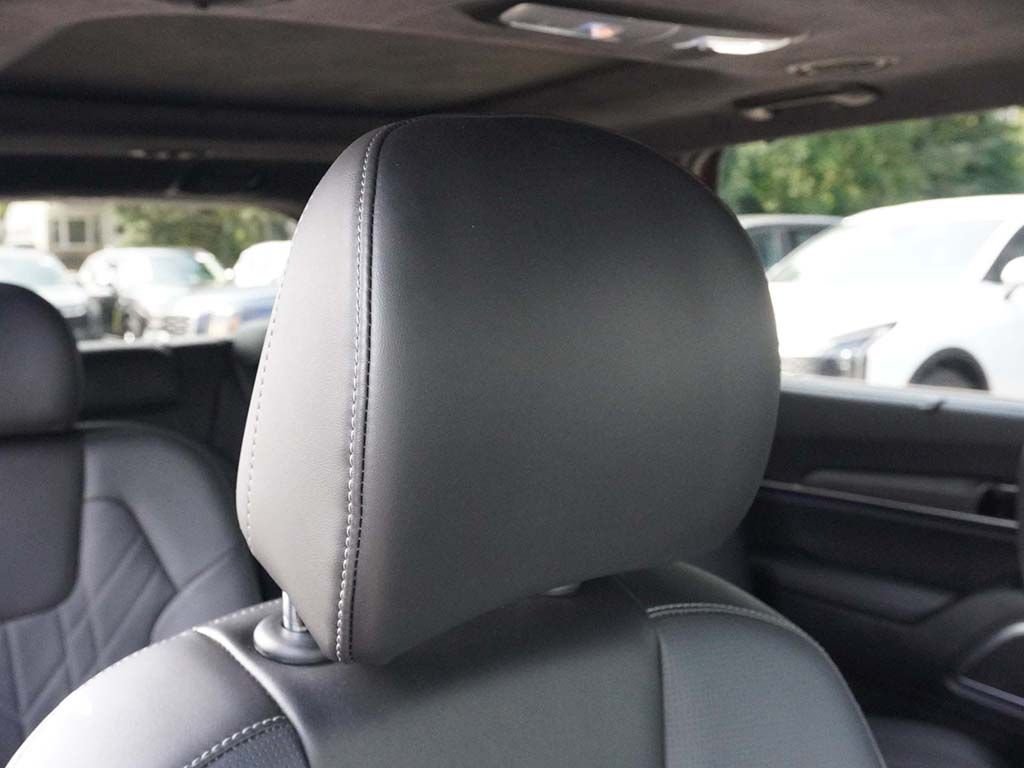Used 2024 Red Kia SX-Prestige X-Line image 39