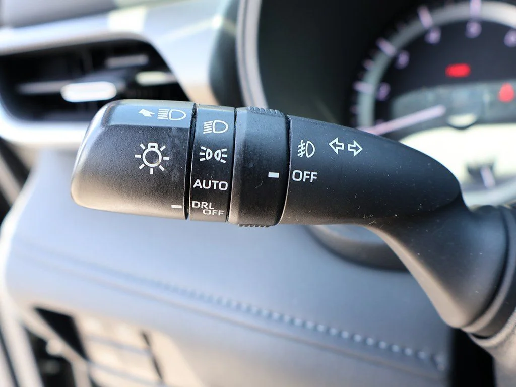 2024 Toyota Highlander LE - Photo 43