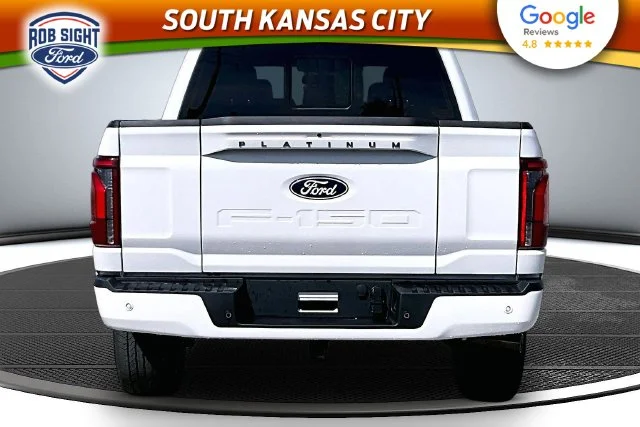 New 2026 Star White Metallic Tri-Coat Ford Platinum® image 4