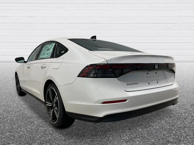 New 2026 White Honda SE image 4