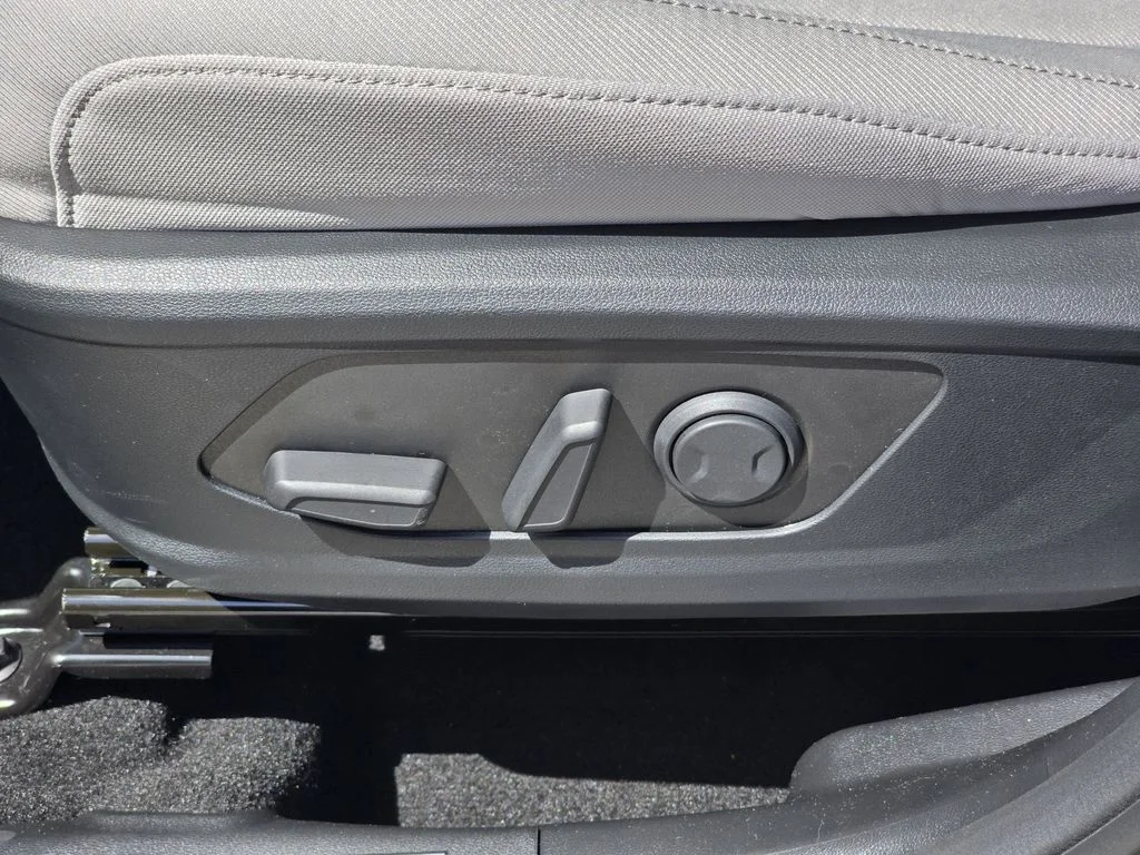 New 2026 Gray Hyundai SEL image 17