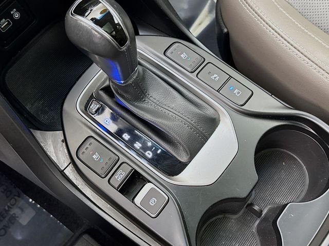 Used 2018 Black Hyundai Limited Ultimate image 18